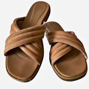 Reef, Lofty Lux X Criss Cross Premium Leather Slides Sandals